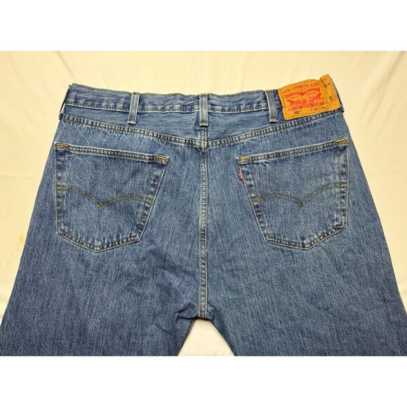 Levis 501 Men's Straight Leg Button Fly Med Blue Denim Jeans - Size 38x27.5 - Picture 3 of 8